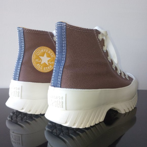 Converse Women's CTAS Lugged 2.0 HI Platform Canvas Sneaker in Lovely Squirrel - Picture 8 of 13